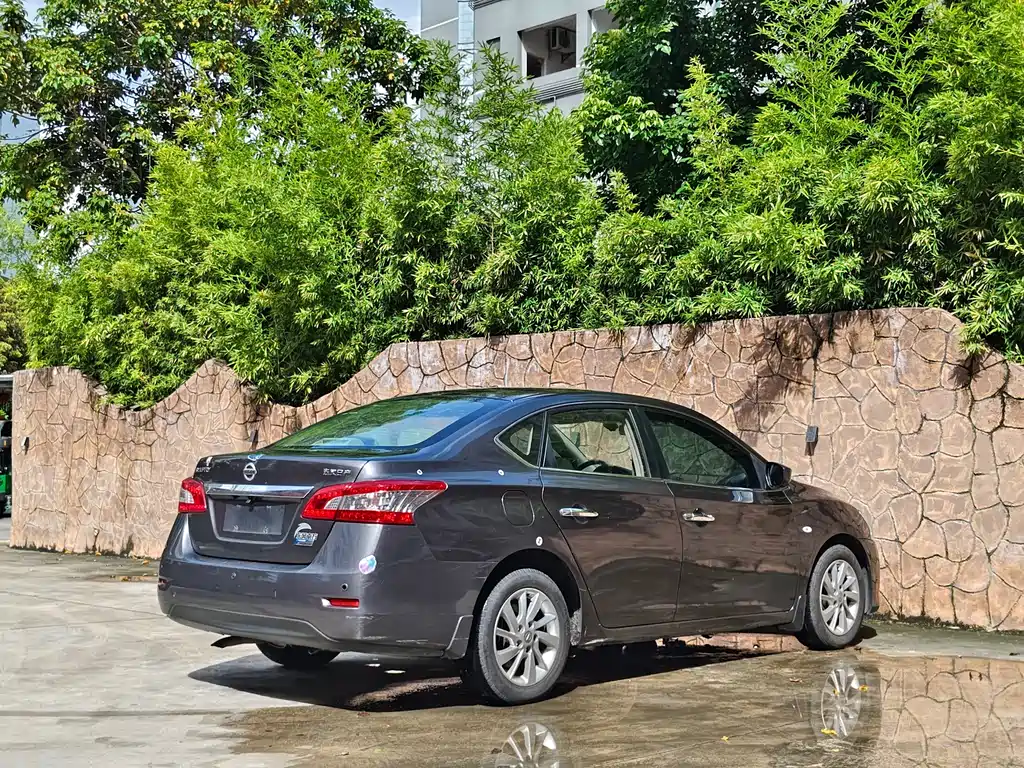 Nissan Sylphy 2013