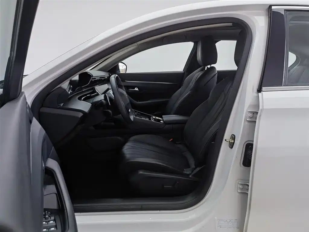 Peugeot 508 2022 — фото 10