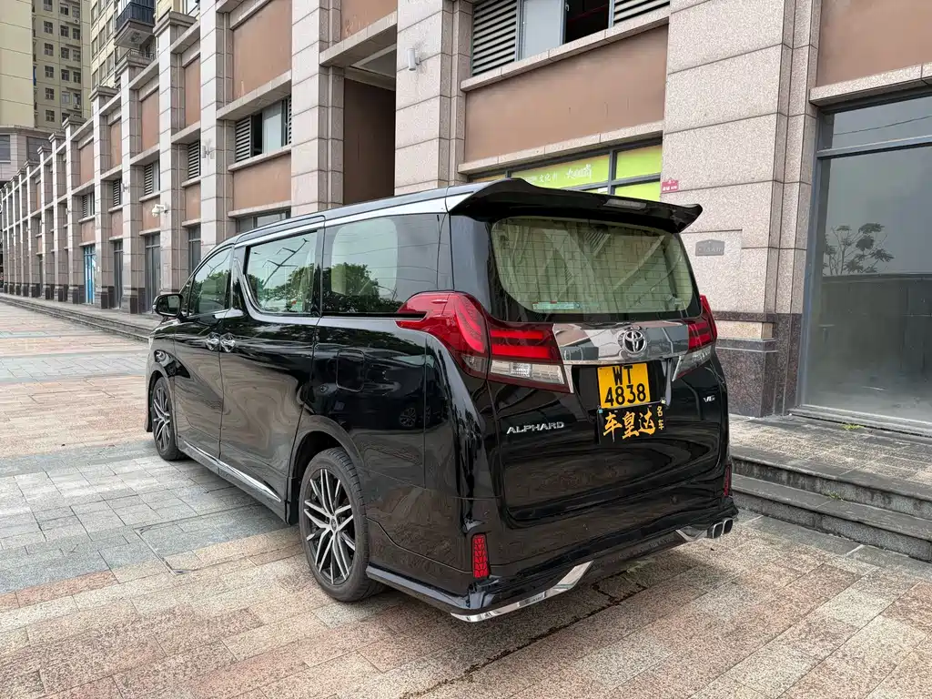 Toyota Alphard 2016 — фото 2