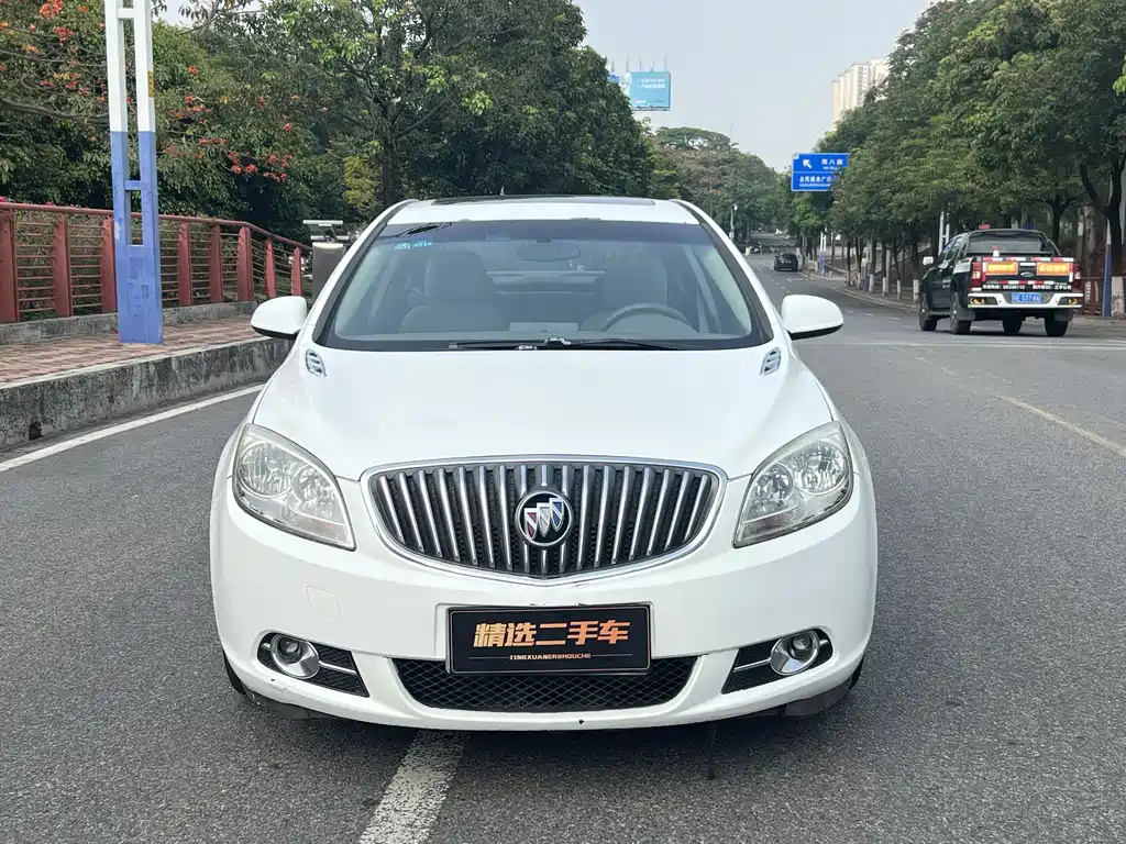 Buick Excelle 2015
