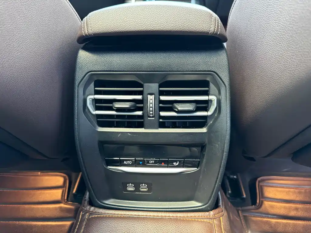 BMW 3 Series 2020 — фото 12