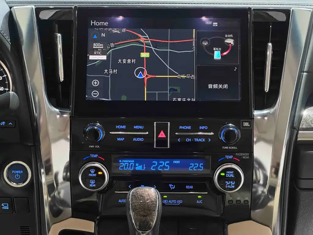 Toyota Alphard 2021 — фото 10