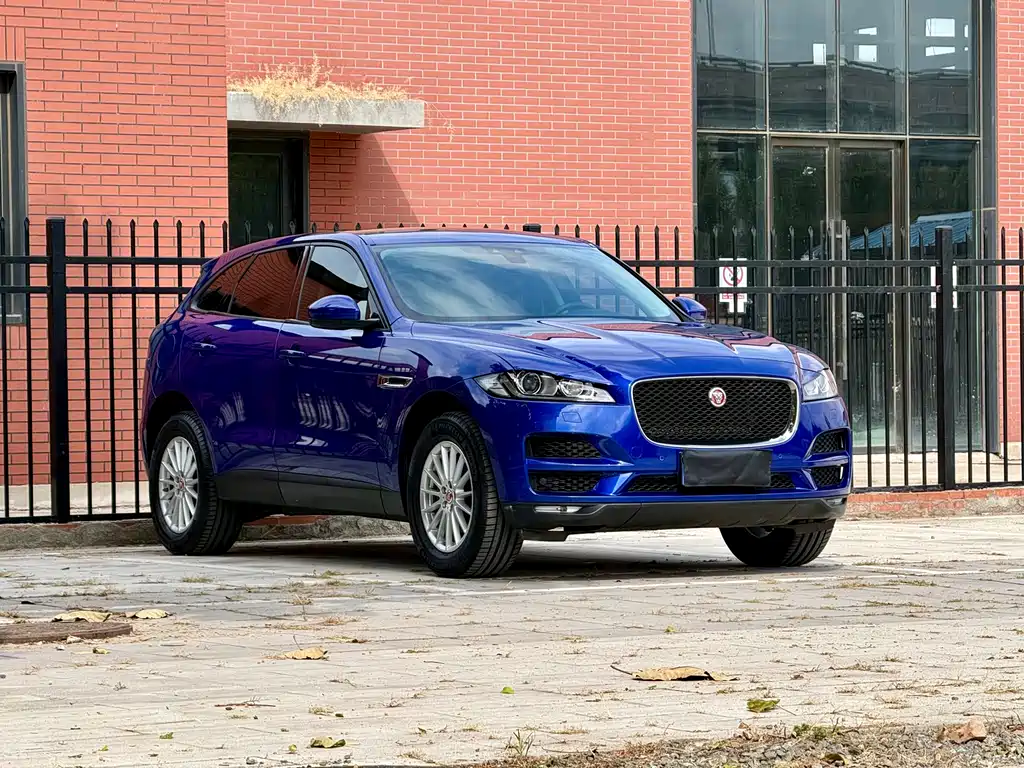 Jaguar F-PACE 2018 — фото 3
