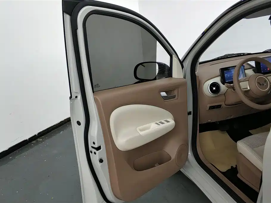 Wuling MINIEV 2025