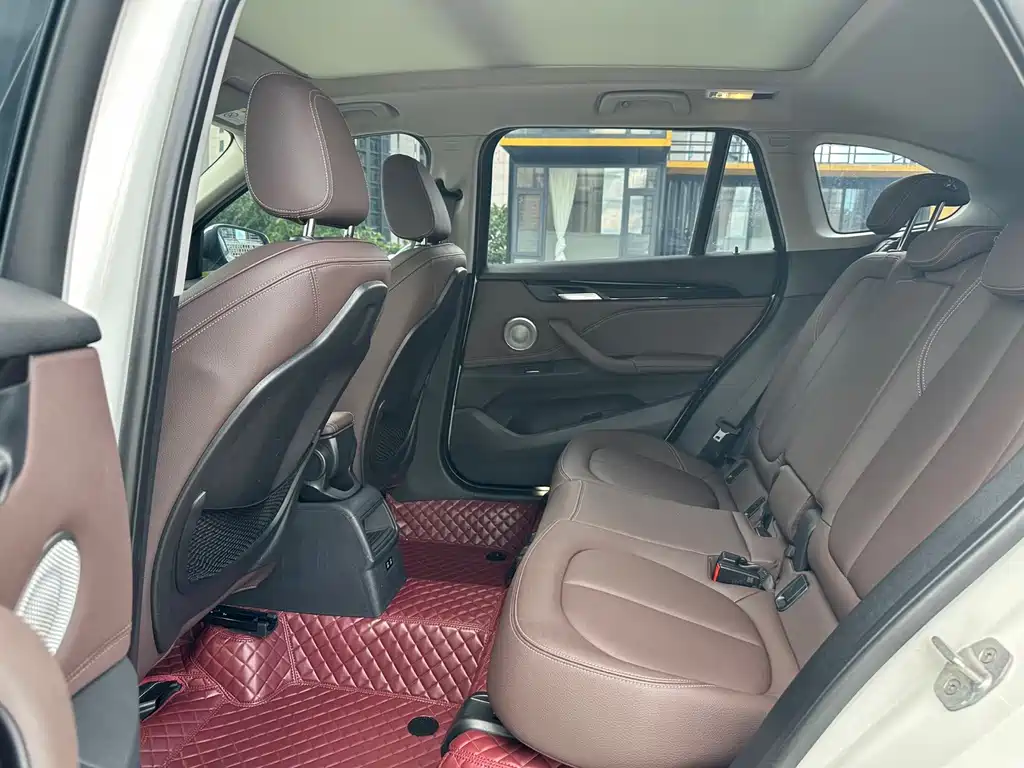 BMW X1 2021 — фото 10