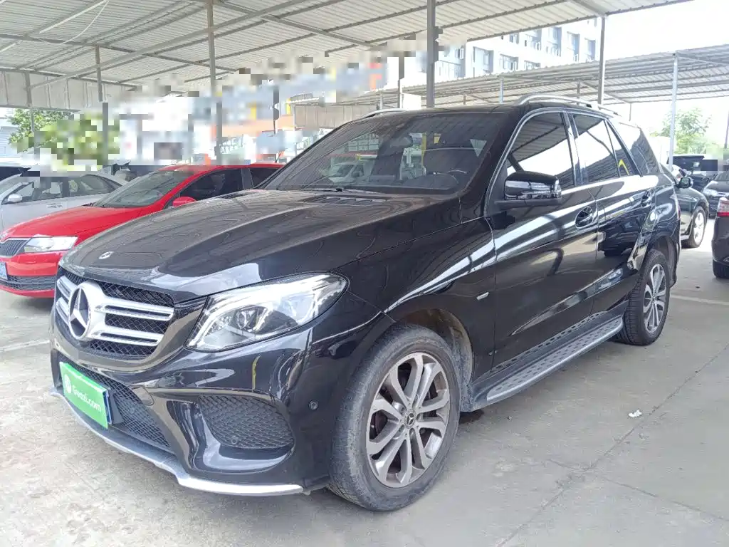 Mercedes-Benz GLE 2018 — фото 2