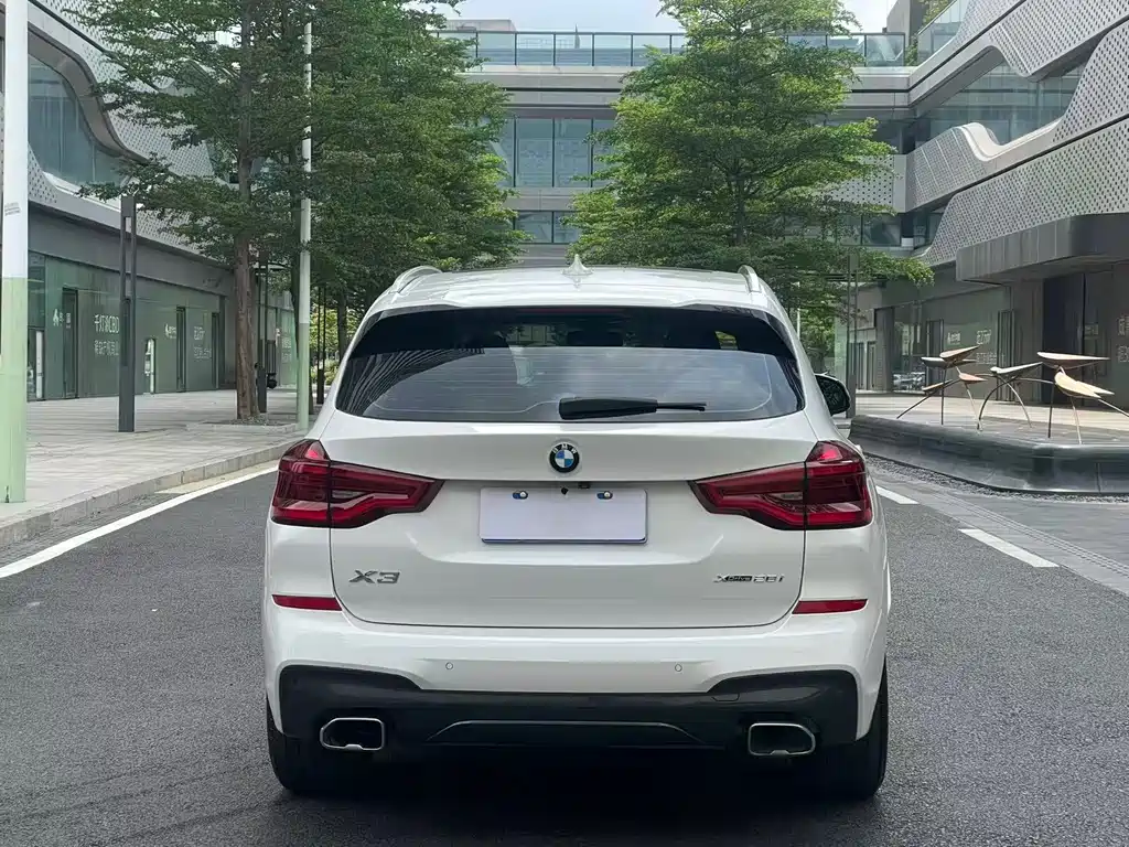 BMW X3 2021 — фото 19