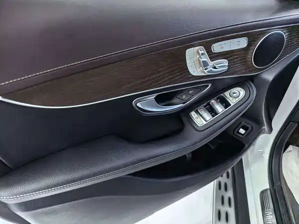 Mercedes-Benz GLC 2022