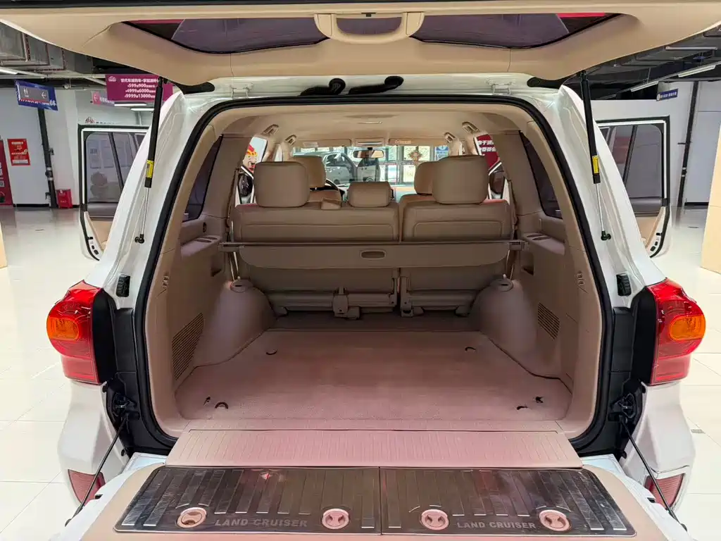 Toyota Land Cruiser 2015 — фото 15