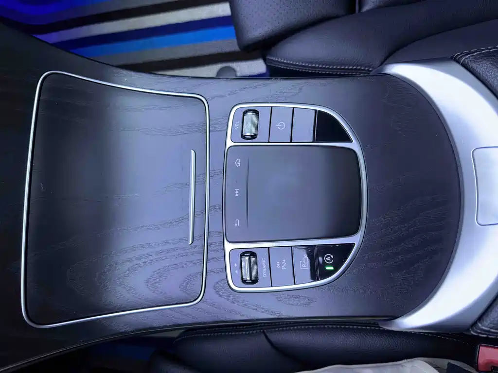 Mercedes-Benz C-Class 2020 — фото 16