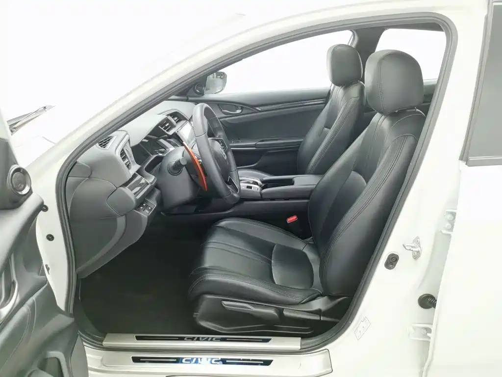 Honda Civic 2021 — фото 10