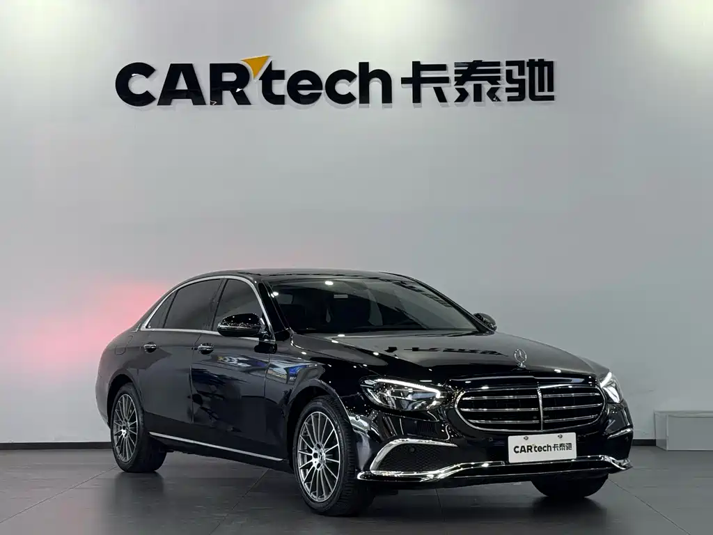 Mercedes-Benz E-Class 2023 — фото 3