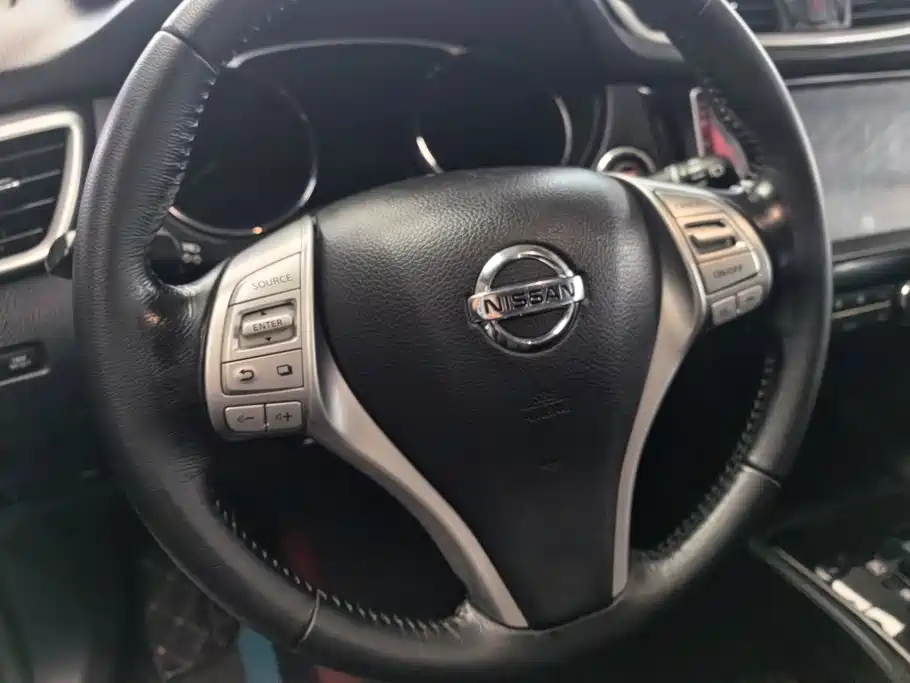 Nissan X-Trail 2016 — фото 15