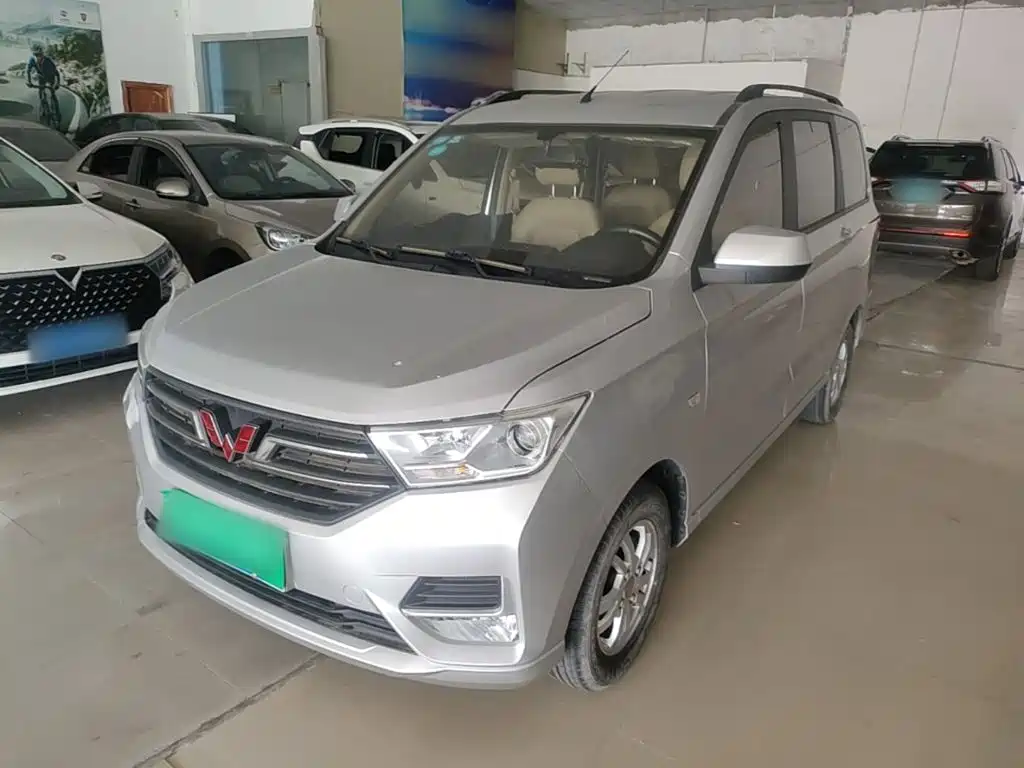Wuling Hongguang 2019