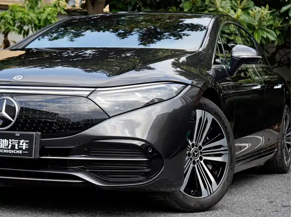 Mercedes-Benz EQS 2023