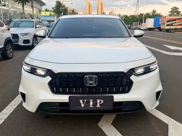 Honda Inspire 2025