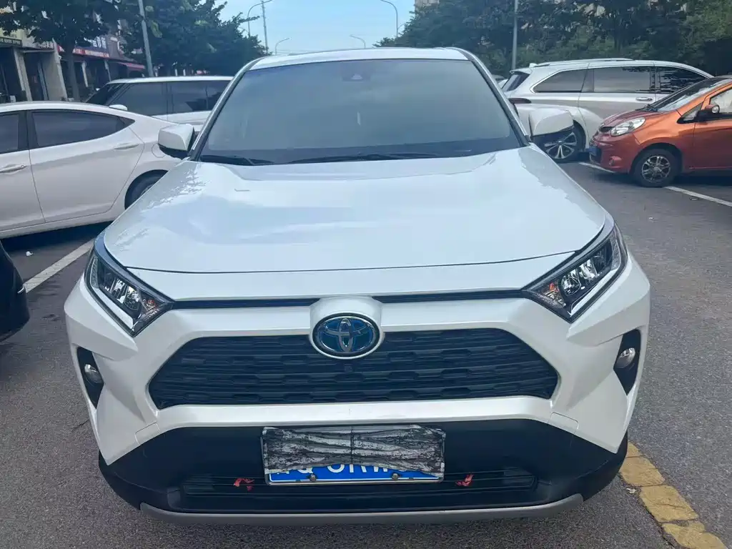 Toyota RAV4 Rongfang Dual Engine E+ 2022 — фото 2
