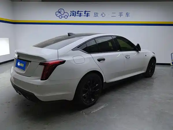 Cadillac CT5 2022