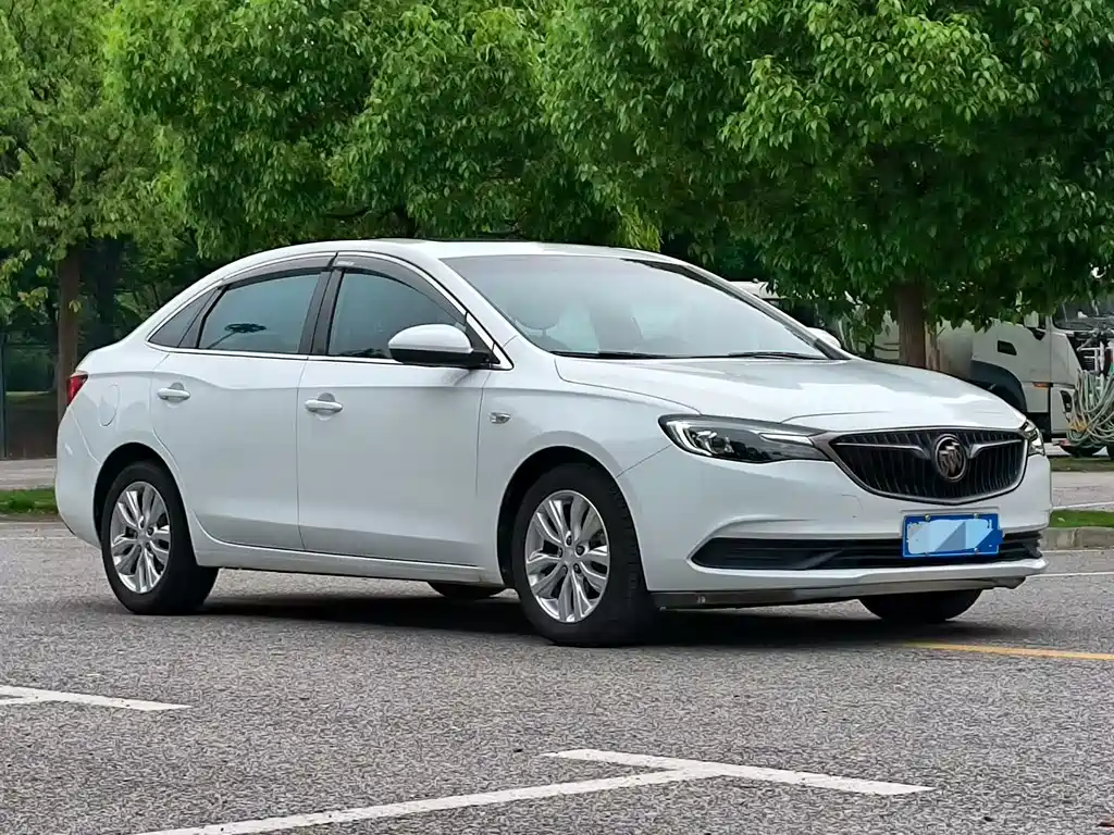 Buick Excelle 2021 — фото 3