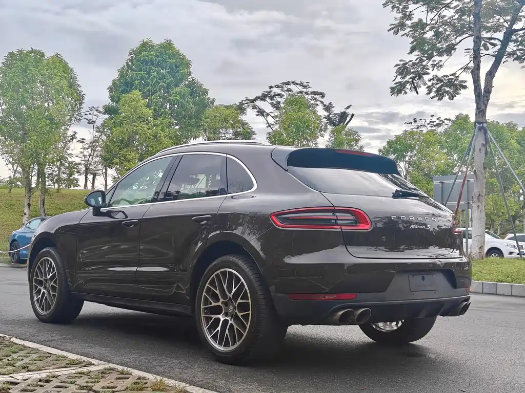 Porsche Macan 2015 — фото 6