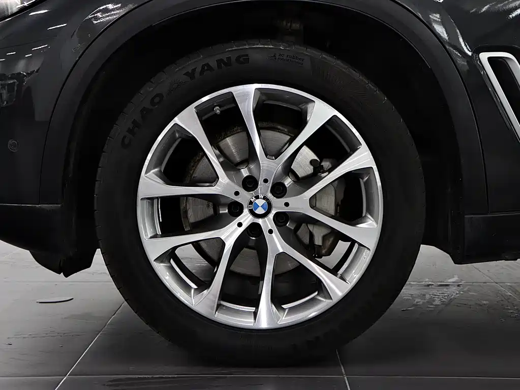 BMW X5 2020 — фото 8
