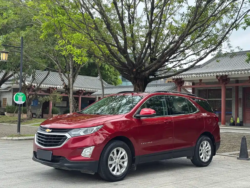 Chevrolet Equinox 2017 — фото 1