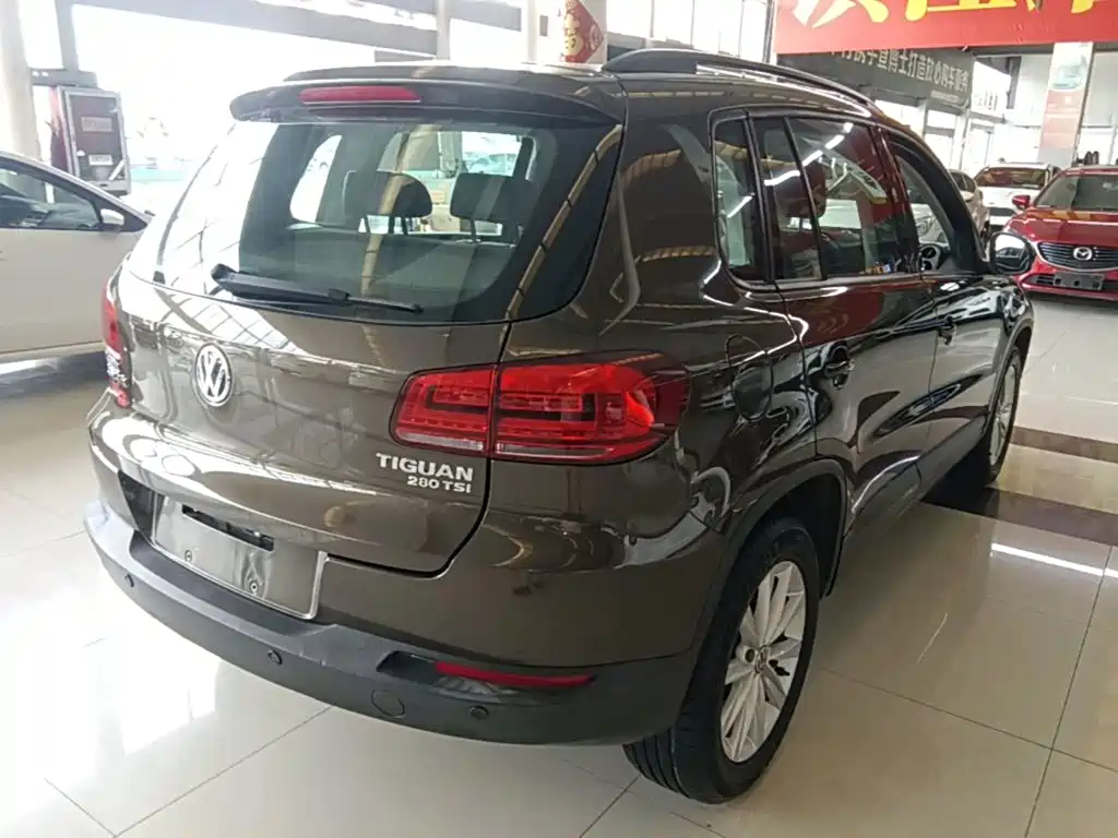 Volkswagen Tiguan 2017 — фото 7