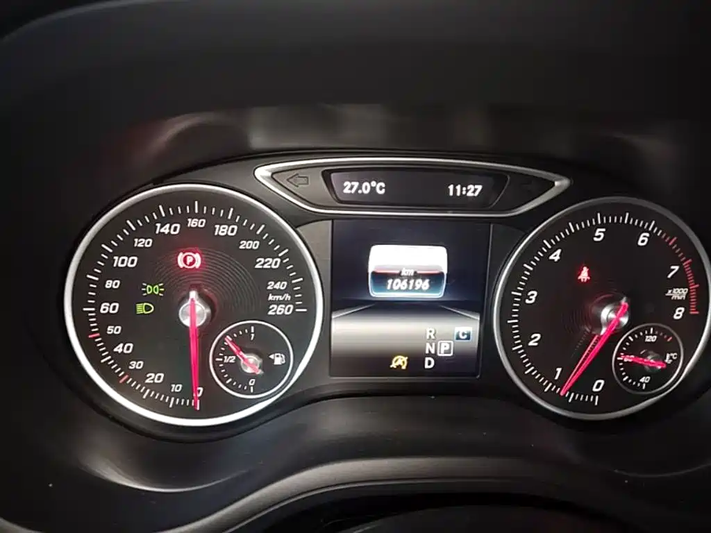 Mercedes-Benz B-Class 2017 — фото 12