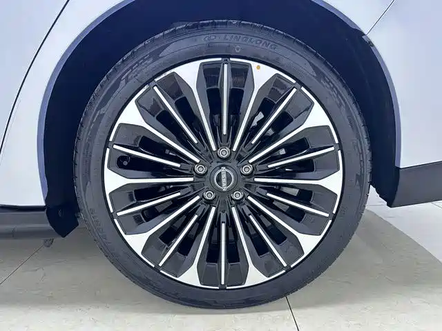 Nissan N7 2025 — фото 15