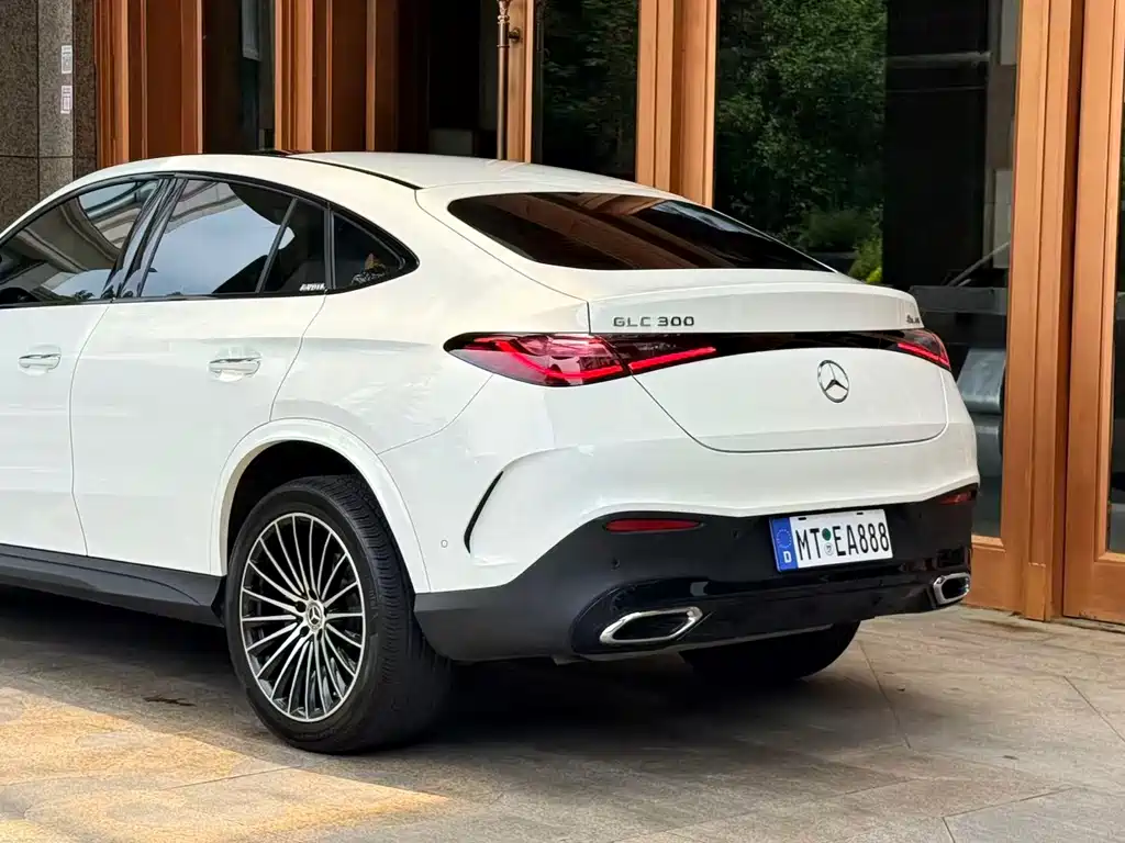 Mercedes-Benz GLC Coupe 2025 — фото 7
