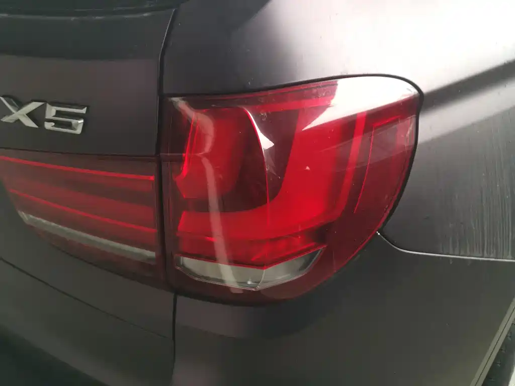BMW X5 2018 — фото 9