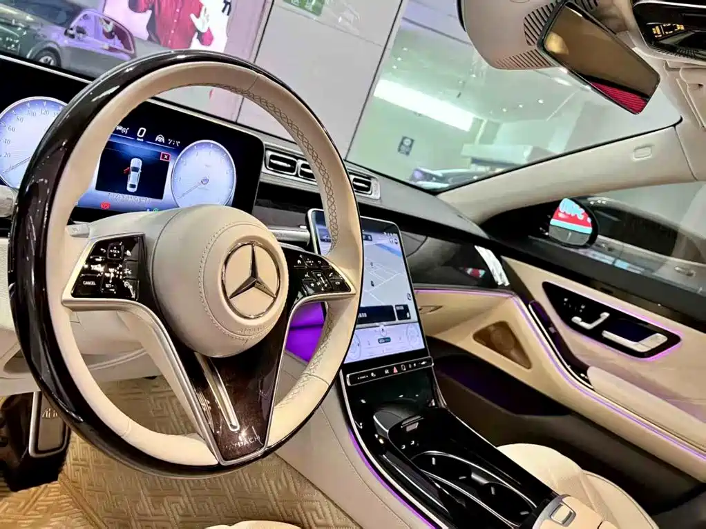 Mercedes-Benz Maybach S-Class 2022 — фото 9