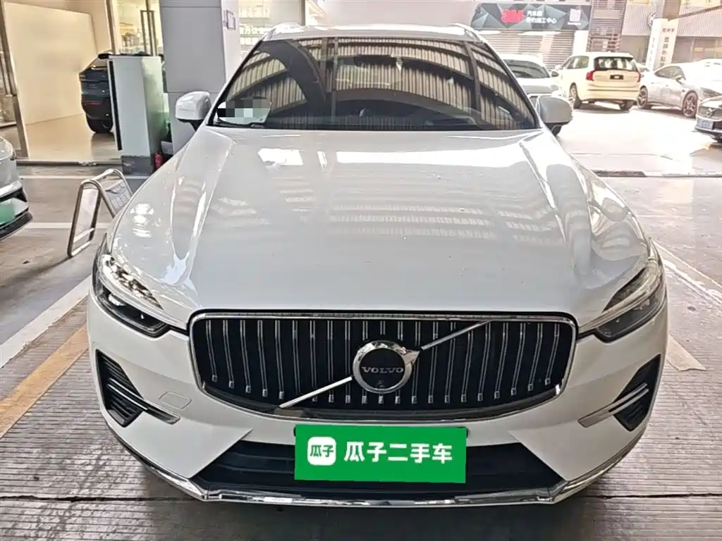 Volvo XC60 PHEV 2024 — фото 3