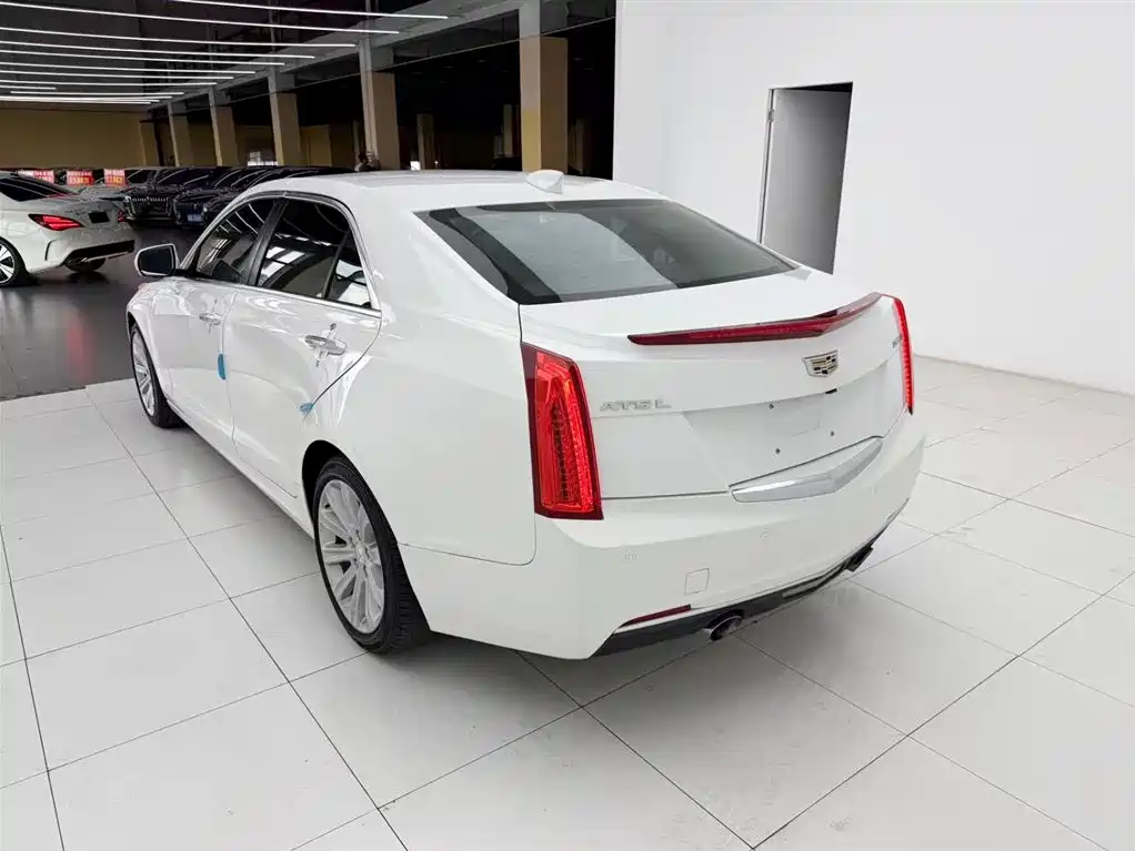 Cadillac ATS-L 2018 — фото 9