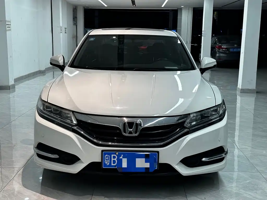 Honda Spirior 2018 — фото 2