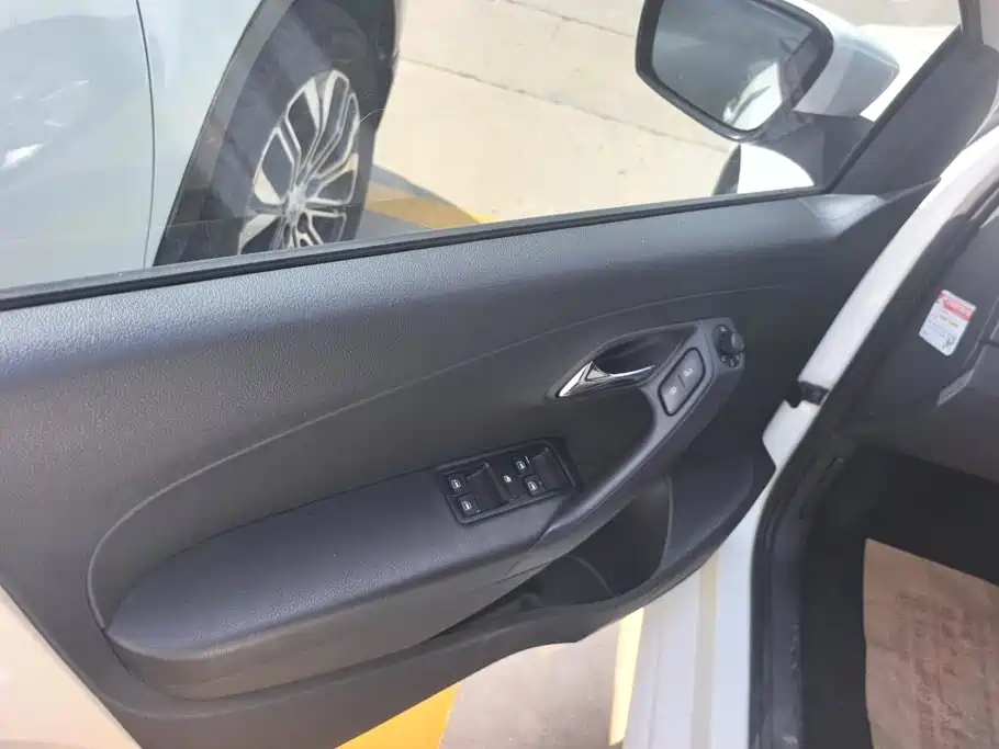 Volkswagen Polo 2014