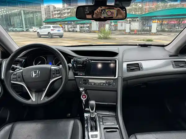 Honda Spirior 2017