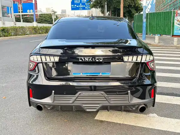 Lynk & Co 03 2019