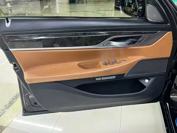 BMW 7 Series 2016
