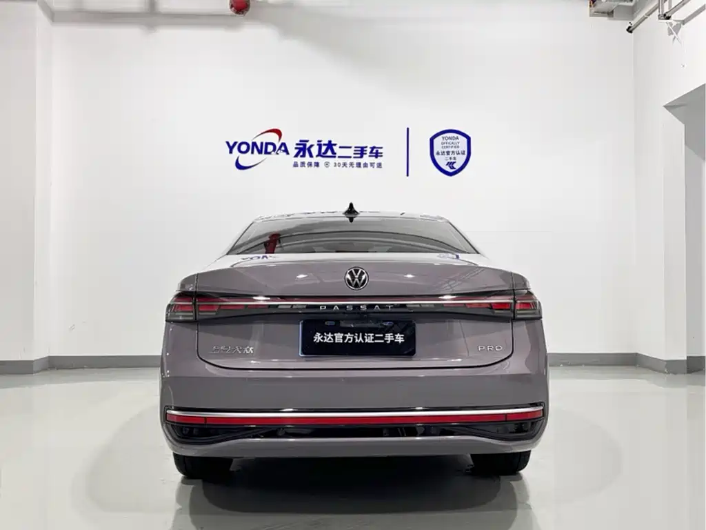 Volkswagen Passat 2024