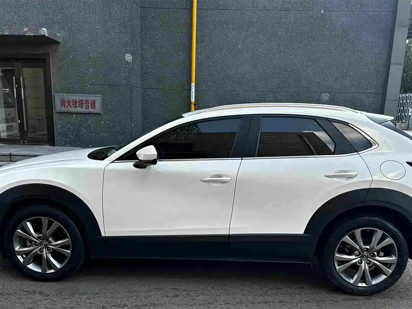 Mazda CX-30 2021 — фото 3