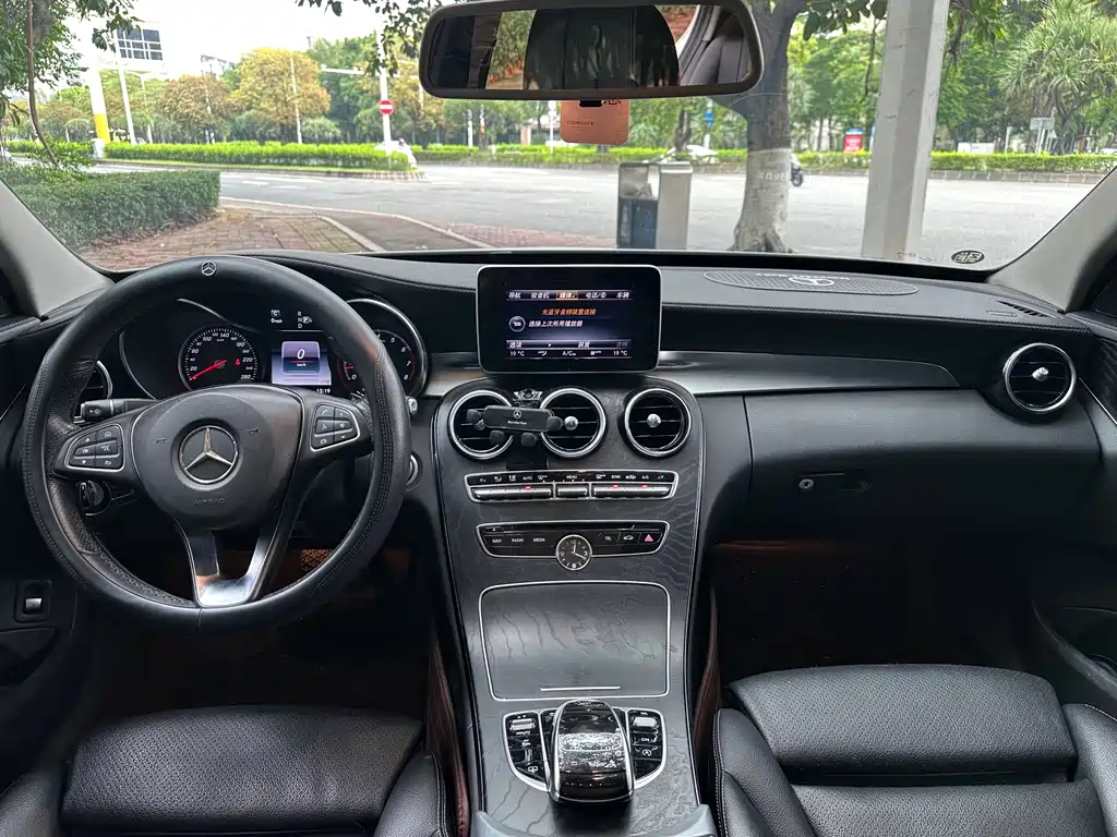 Mercedes-Benz C-Class 2015 — фото 8