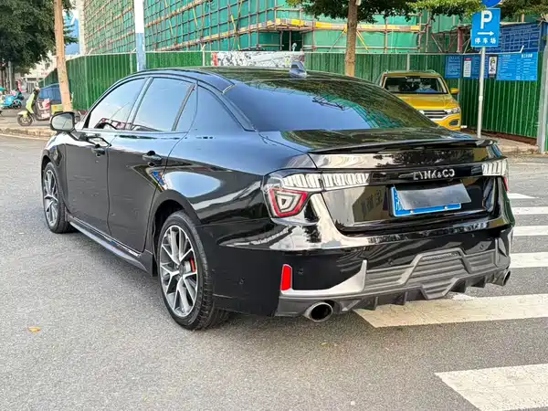 Lynk & Co 03 2019