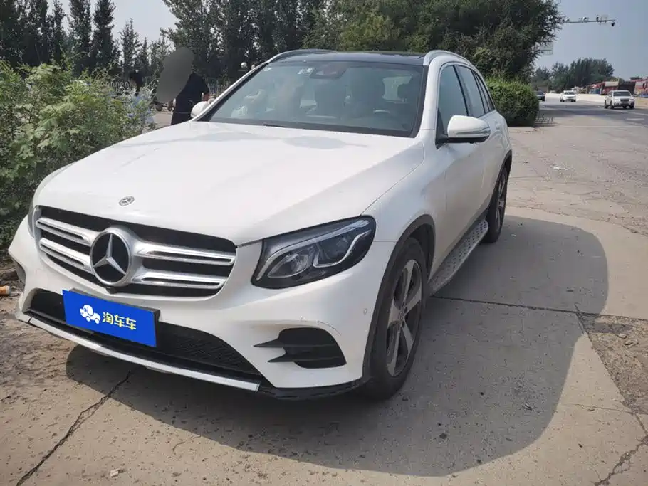Mercedes-Benz GLC 2017 — фото 1