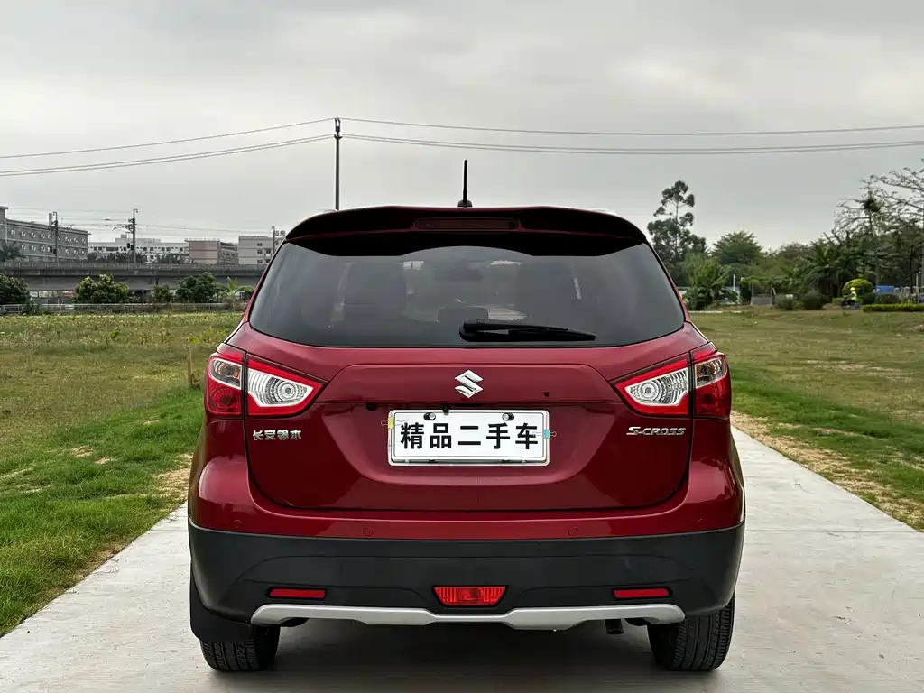 Suzuki S-Cross 2016 — фото 7