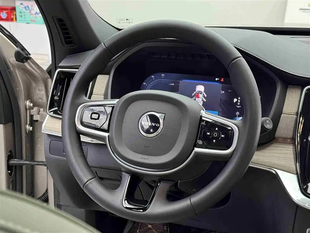 Volvo XC90 2026 — фото 12