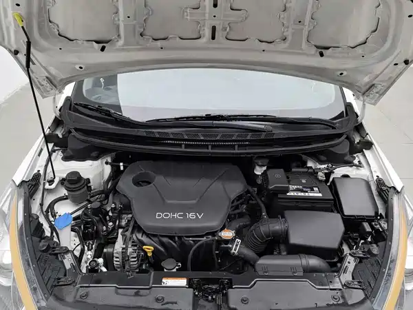 Kia K3 2015