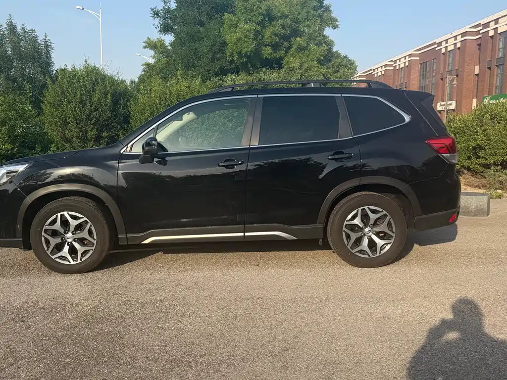 Subaru Forester 2021 — фото 10