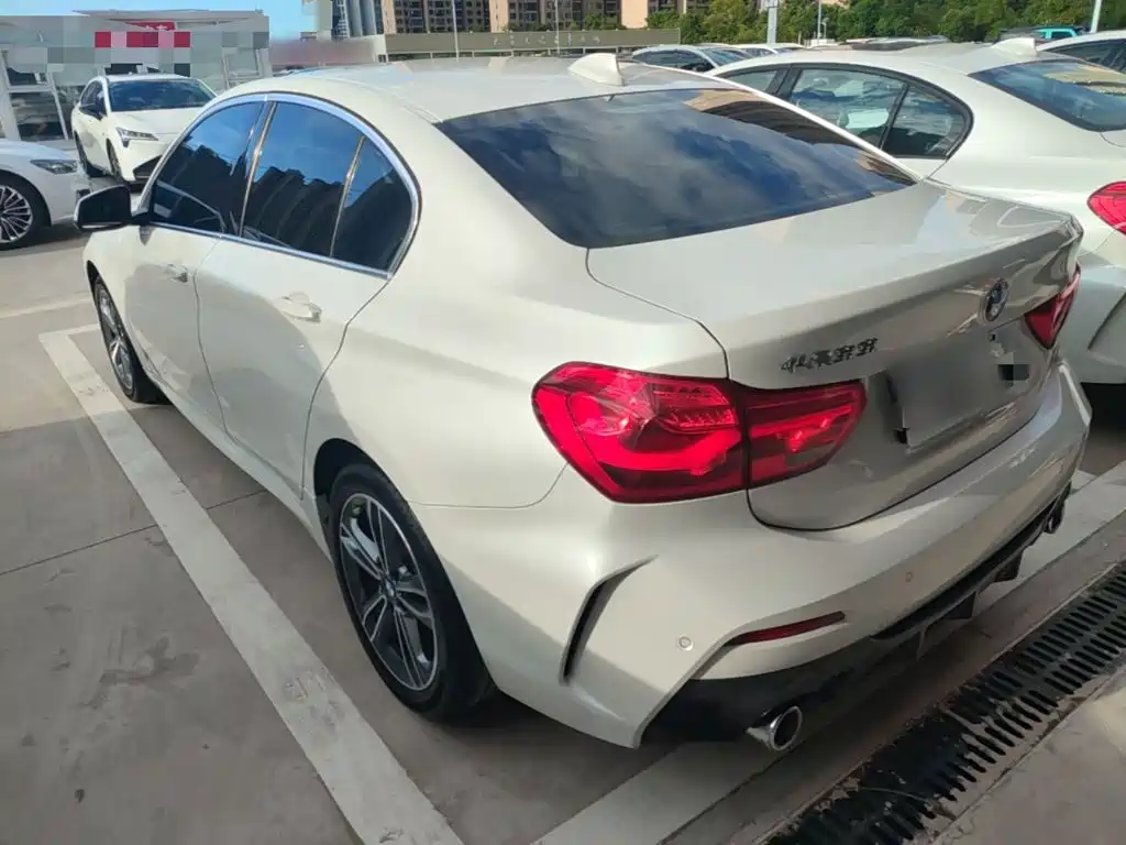 BMW 1 Series 2022