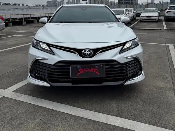 Toyota Camry 2021
